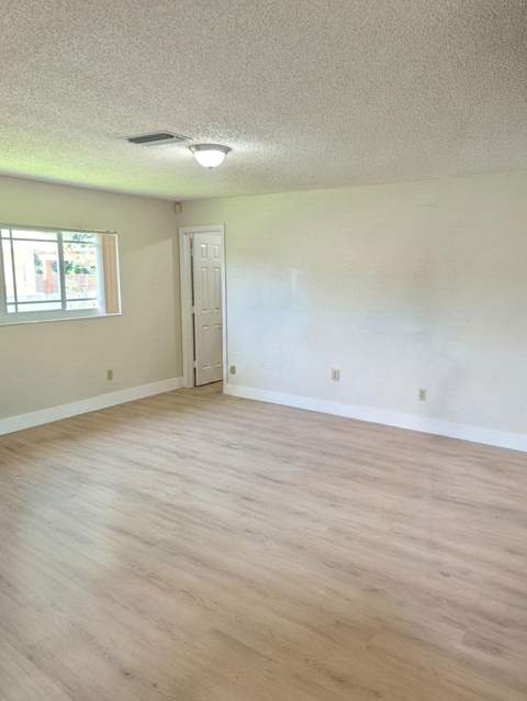 4110 NW 3rd Avenue, Boca Raton FL - photo 10 of 18
