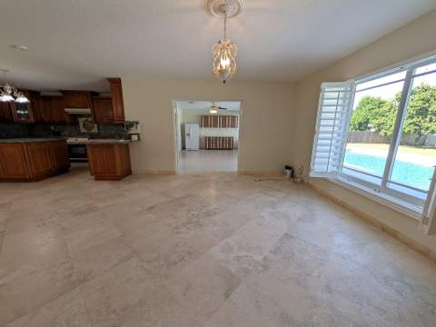 4110 NW 3rd Avenue, Boca Raton FL - photo 6 of 18