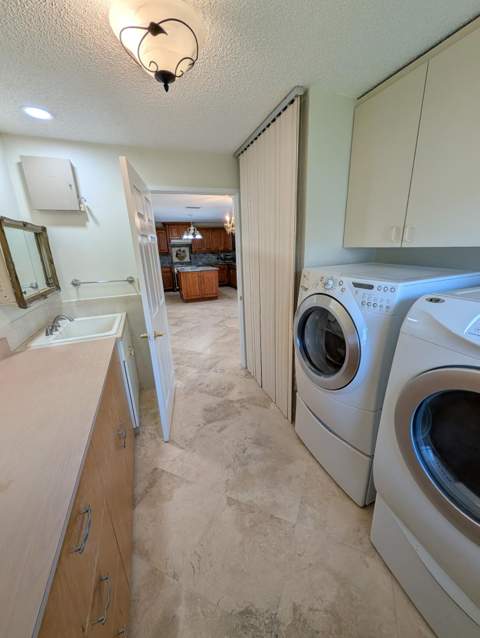 4110 NW 3rd Avenue, Boca Raton FL - photo 8 of 18