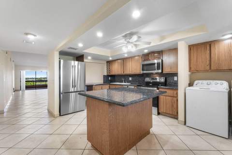1030 Us Highway 1 #413, North Palm Beach FL - photo 6 of 53