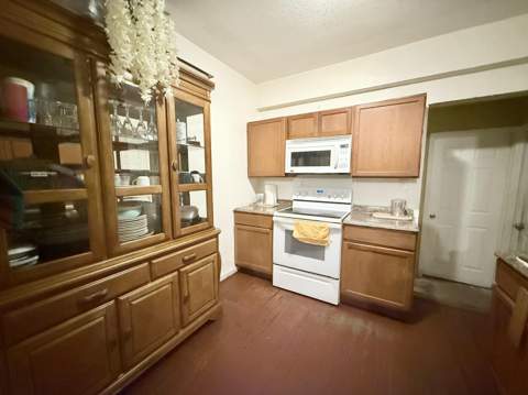 3608 Broadway Avenue, West Palm Beach FL - photo 17 of 45