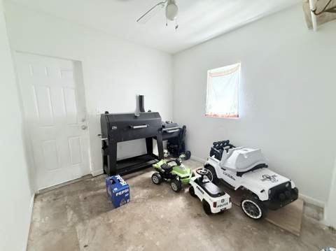 3608 Broadway Avenue, West Palm Beach FL - photo 23 of 45