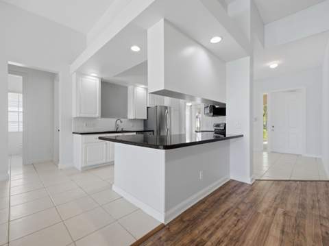 8033 Kaliko Lane, Wellington FL - photo 21 of 55