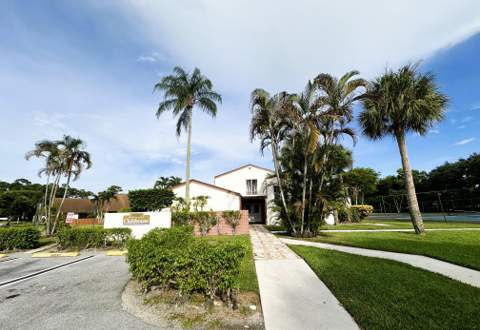 1040 Parkside Green Drive #C, Greenacres FL - photo 22 of 23