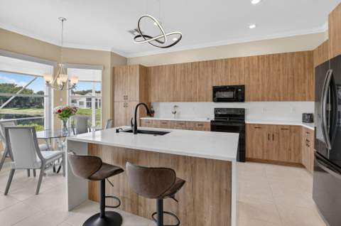 13645 Sabatini Lane, Delray Beach FL - photo 16 of 50