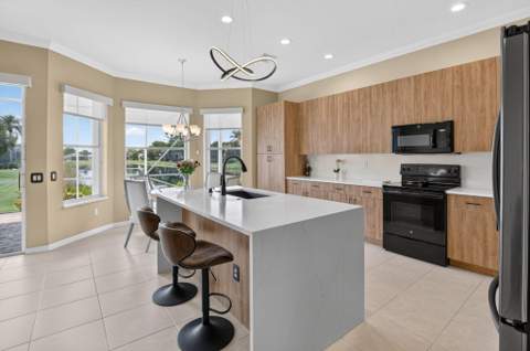 13645 Sabatini Lane, Delray Beach FL - photo 11 of 50