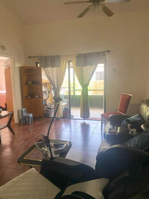 1040 Parkside Green Drive #C, Greenacres FL - photo 11 of 23