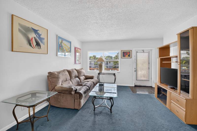 1 bedroom Condominium at 2 Abbey Lane #205, Villages Of Oriole Abbey Condo, Delray Beach — photo 5