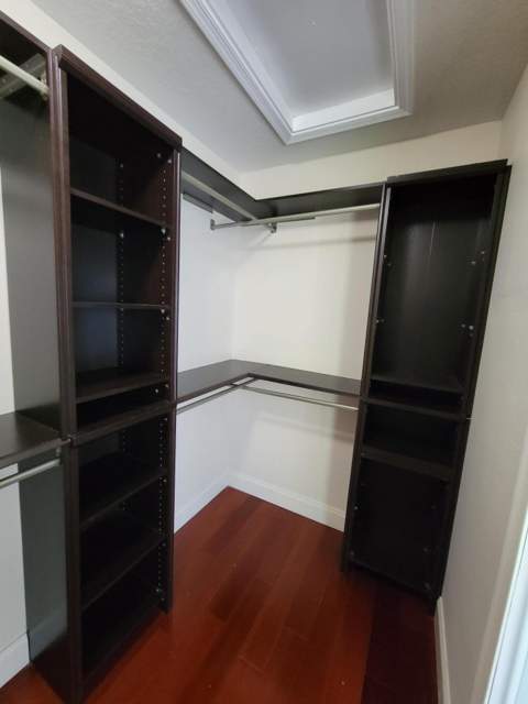 1042 Woodfield Road, Greenacres FL - photo 18 of 39