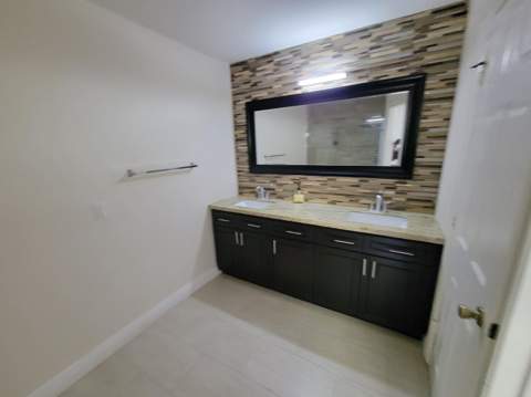 1042 Woodfield Road, Greenacres FL - photo 19 of 39