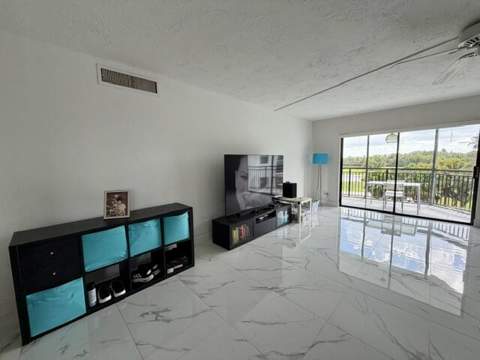 16141 W BLATT Boulevard #413, Weston FL - photo 11 of 46