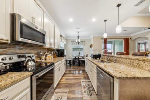 343 SE Fisk Road, Port St. Lucie FL - photo 13 of 42