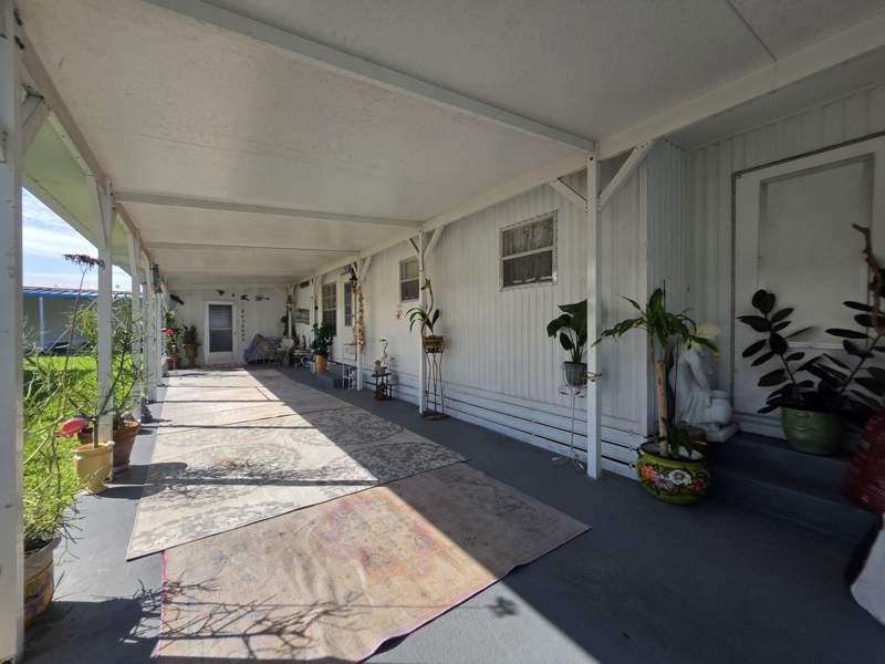 2 bedroom Manufactured Home at 1 Juan Carlos Lane, Spanish Lakes Riverfront, Port St. Lucie — photo 4