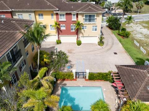 530 S Federal Highway #2, Lake Worth Beach FL - photo 14 of 35