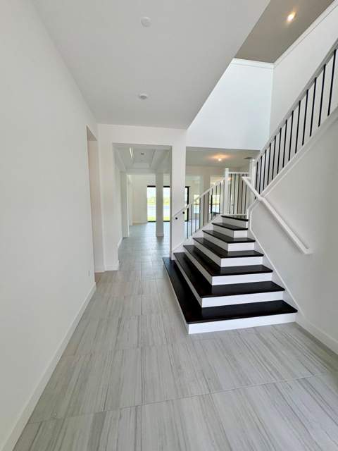 4951 Naugle Way #18 Livingston, Davie FL - photo 14 of 34