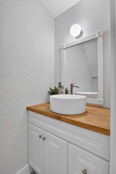 4950 Palm Garden Lane, Davie FL - photo 12 of 35