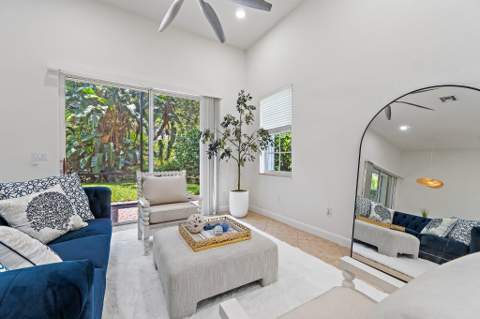 1071 Vintner Boulevard, Palm Beach Gardens FL - photo 6 of 48