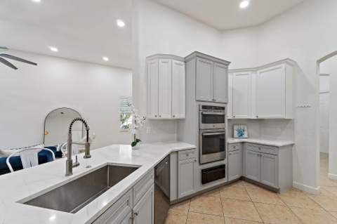 1071 Vintner Boulevard, Palm Beach Gardens FL - photo 21 of 48