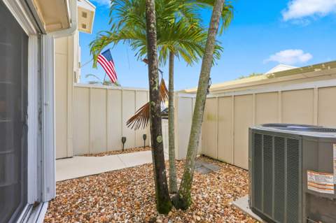 6174 Riverwalk Lane #5, Jupiter FL - photo 7 of 65