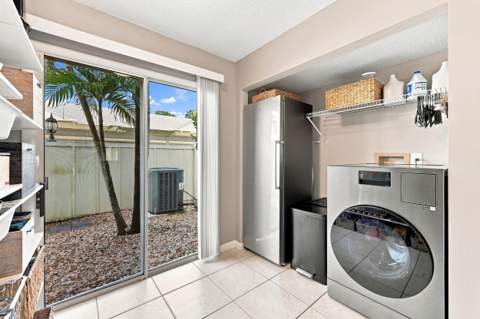 6174 Riverwalk Lane #5, Jupiter FL - photo 22 of 65
