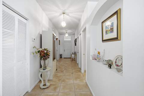 4801 NW 20th Place, Coconut Creek FL - photo 6 of 27
