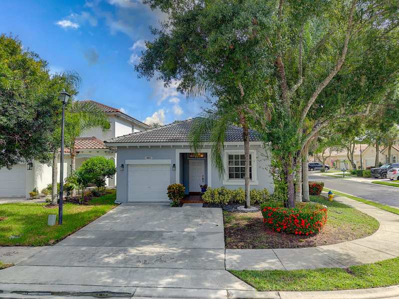 3 bedroom Single Family Residence at 4801 NW 20th Place, Lyons West, Coconut Creek — photo 1
