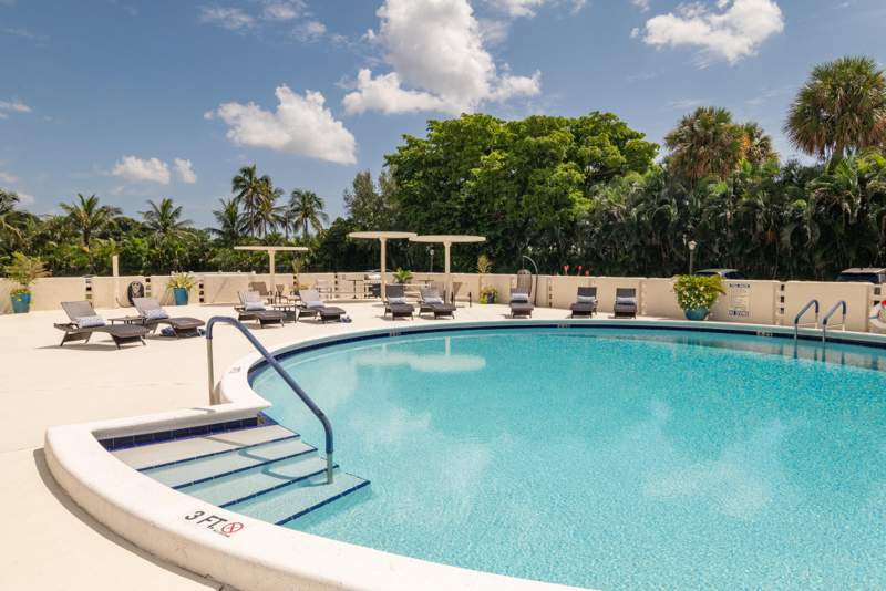 2 bedroom Condominium at 2000 Presidential Way #603, Lands Of The President Condo 2 ,, West Palm Beach — photo 4