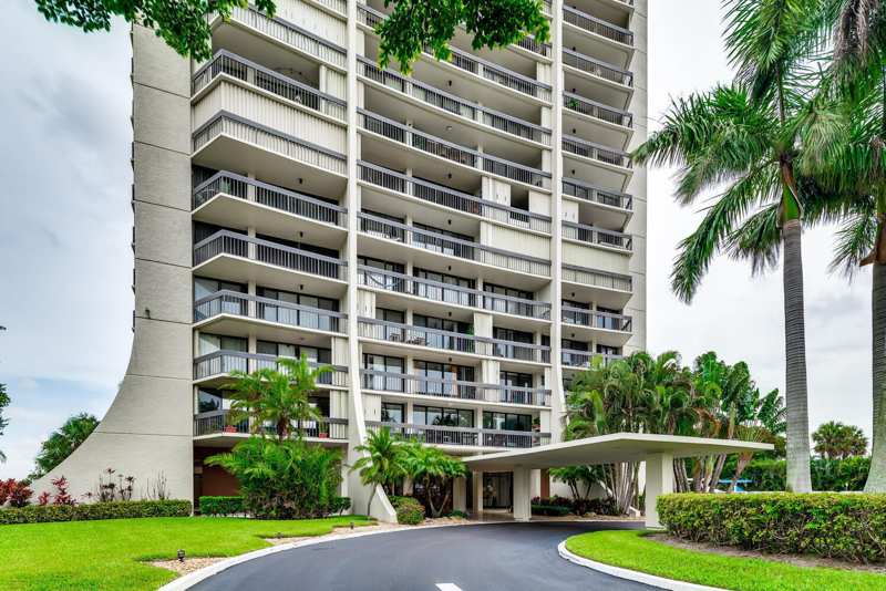 2 bedroom Condominium at 2000 Presidential Way #603, Lands Of The President Condo 2 ,, West Palm Beach — photo 1