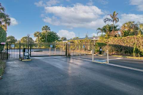 890 N Federal Highway #409, Lantana FL - photo 24 of 27