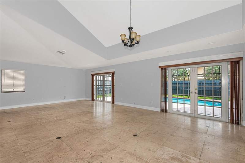4 bedroom Single Family Residence at 11551 SW 11th Street, Pembroke Lakes South, Pembroke Pines — photo 3