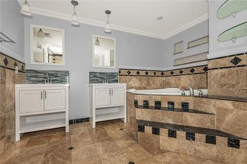 11551 SW 11th Street, Pembroke Pines FL - photo 20 of 34