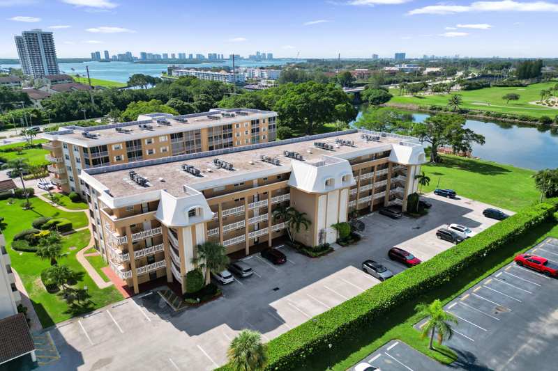 2 bedroom Condominium at 308 Golfview Road #406, Waterway West Condos, North Palm Beach — photo 1