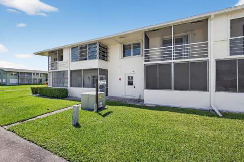 43 Easthampton B, West Palm Beach FL - photo 16 of 23