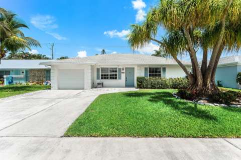 149 Arrowhead Circle, home for sale in Jupiter 33458
