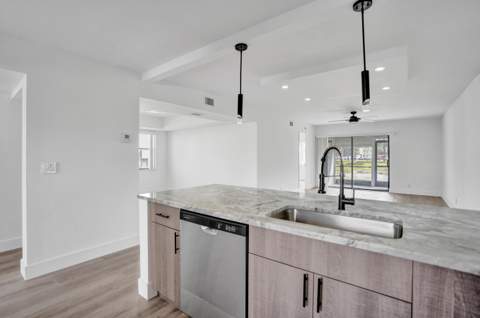 7674 Tahiti Lane #101, Lake Worth FL - photo 17 of 59