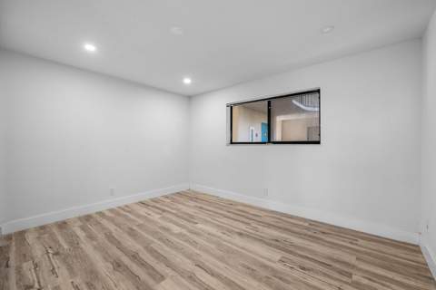 5190 Las Verdes Circle #105, Delray Beach FL - photo 14 of 47