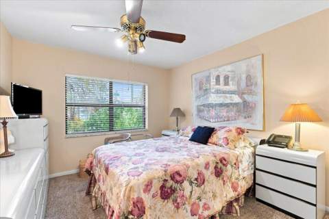 9843 NW 75th Court, Tamarac FL - photo 6 of 26