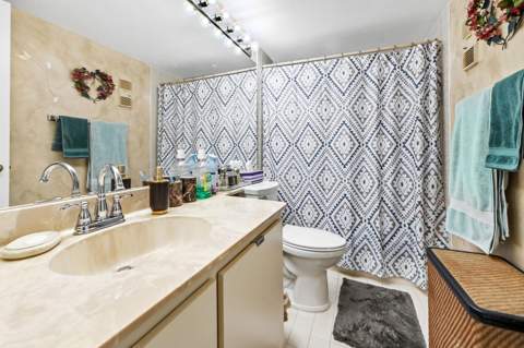 4725 Lucerne Lakes Boulevard #202, Lake Worth FL - photo 21 of 29
