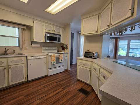 6125 N Guava Lane, Atlantis FL - photo 9 of 16