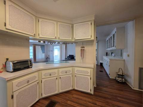 6125 N Guava Lane, Atlantis FL - photo 10 of 16