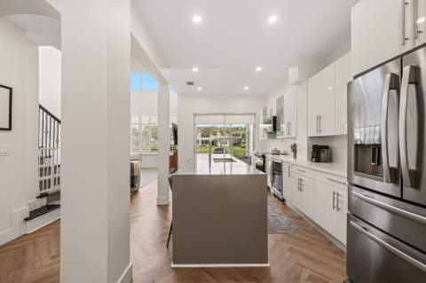 6394 Bella Circle #1004, Boynton Beach FL - photo 15 of 53