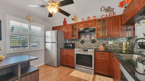 7618 Tahiti Lane #206, Lake Worth FL - photo 7 of 62