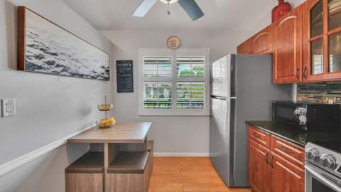 7618 Tahiti Lane #206, Lake Worth FL - photo 8 of 62