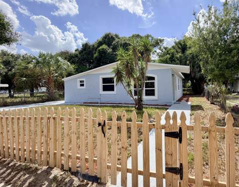 607 N 19th Street, Fort Pierce FL - photo 24 of 30