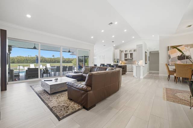 11170 Boca Woods Lane