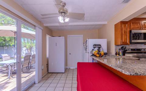 429 Summa Street, West Palm Beach FL - photo 19 of 32