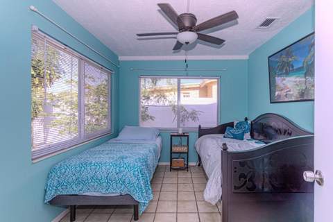429 Summa Street, West Palm Beach FL - photo 23 of 32