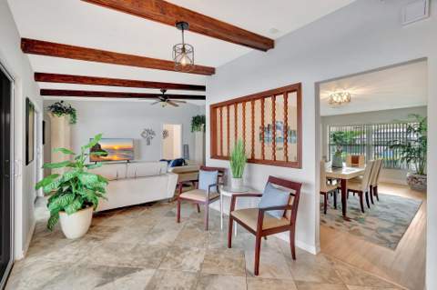 577 SW 24th Avenue, Boynton Beach FL - photo 9 of 35