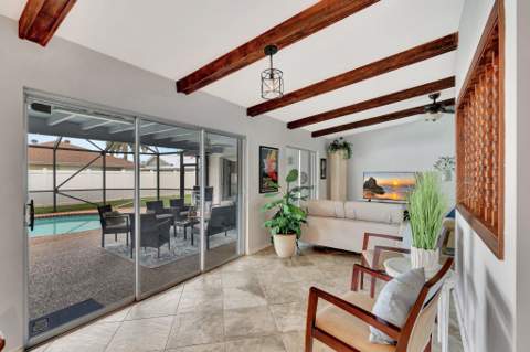 577 SW 24th Avenue, Boynton Beach FL - photo 10 of 35