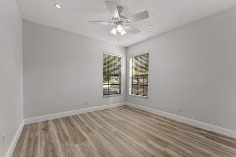 2900 Olivewood Terrace #201, Boca Raton FL - photo 10 of 22